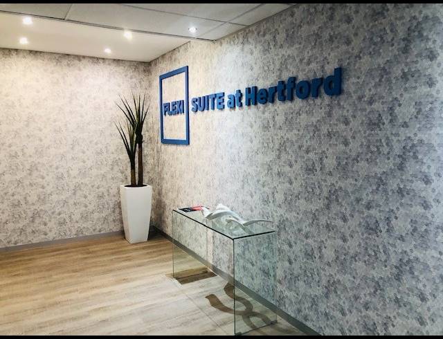 32M² SERVICED OFFICE TO LET IN VORNA VALLEY
